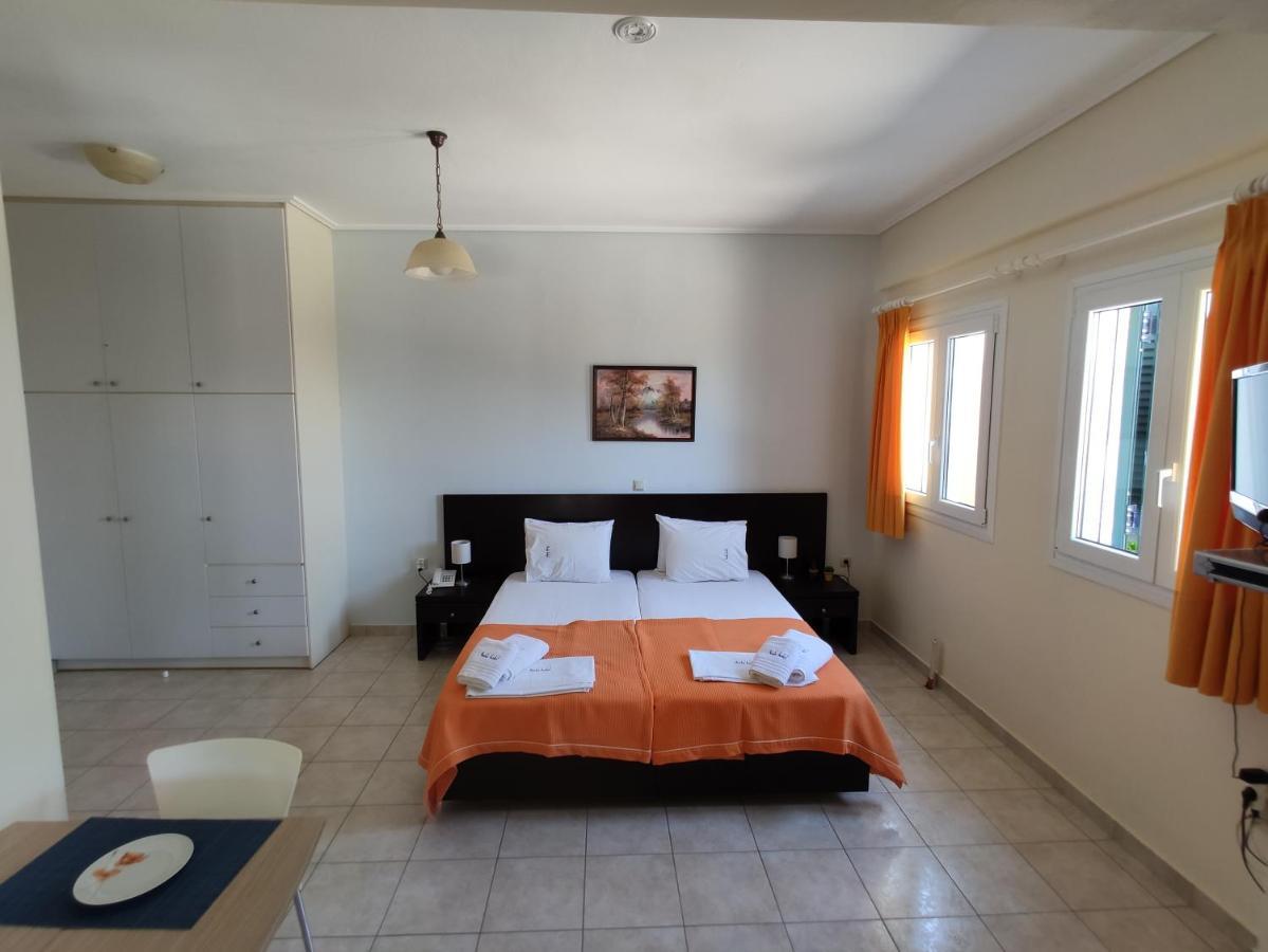 Apartamento Irida Apolpaina Habitación foto